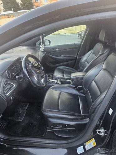 Chevrolet Cruze-9