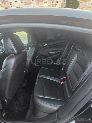 Chevrolet Cruze-10