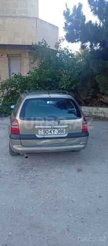 Opel Vectra-3