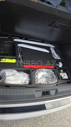 BYD Song Plus EV-12
