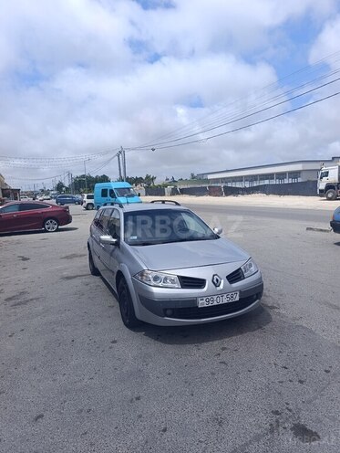 Renault Megane-2
