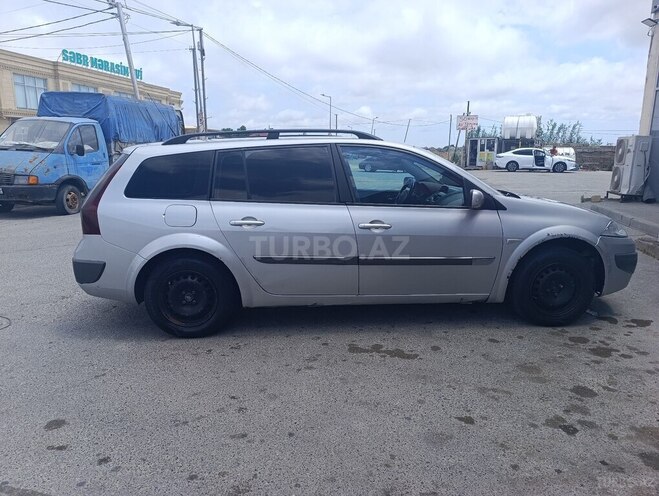 Renault Megane-5