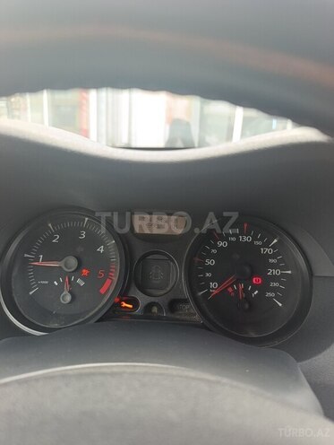 Renault Megane-10