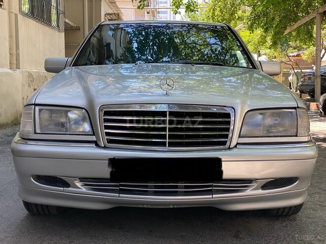 Mercedes C 240-1