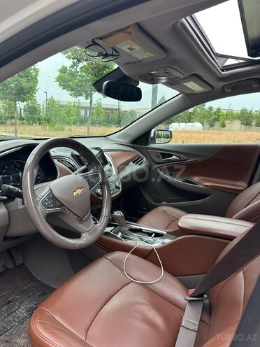 Chevrolet Malibu-5
