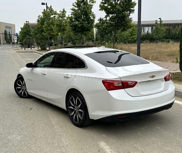 Chevrolet Malibu-3