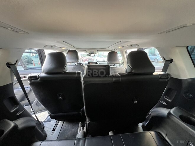 Toyota Highlander-5