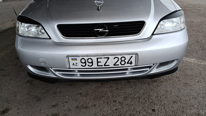 Opel Astra-1