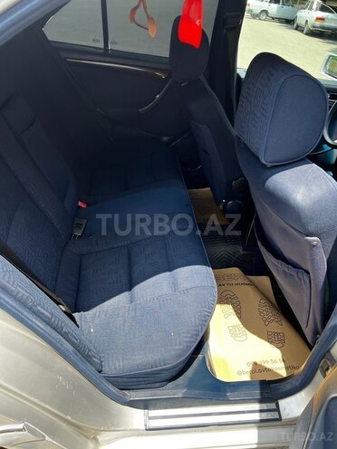 Mercedes C 180-13