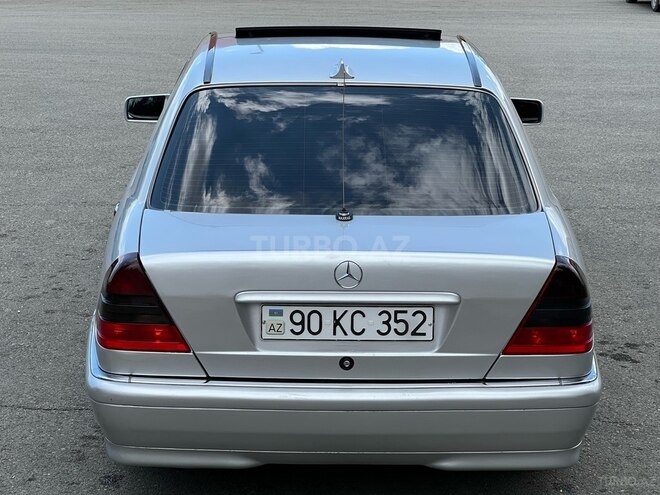 Mercedes C 180-10