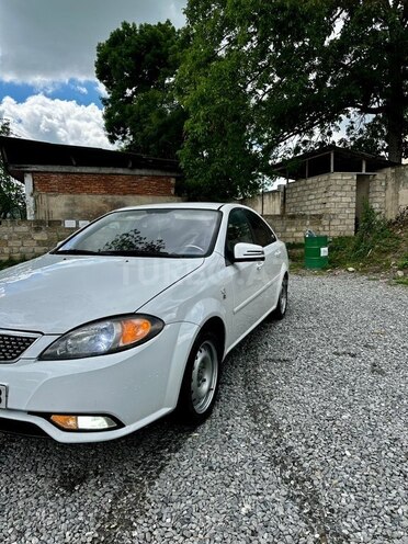 Daewoo Gentra-3