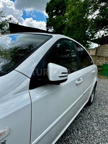 Daewoo Gentra-9