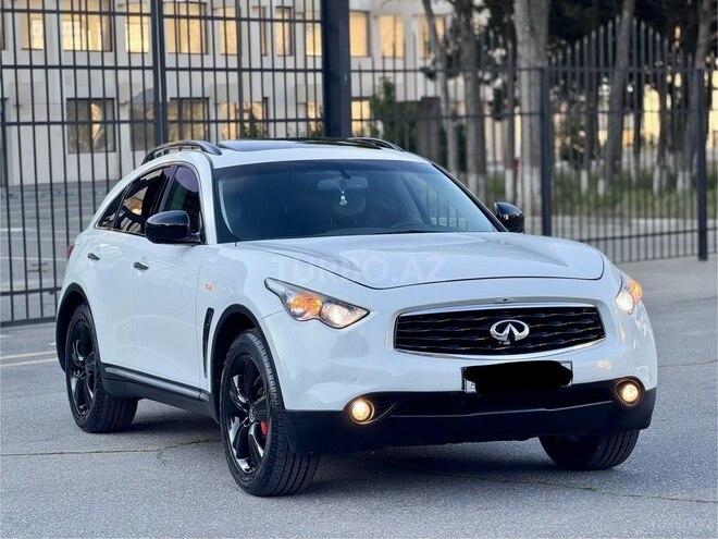 Infiniti FX35-4