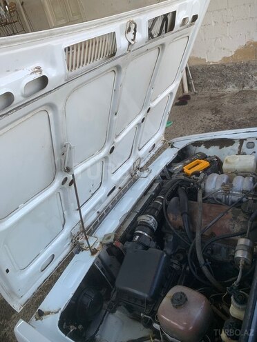 LADA (VAZ) 2107-8