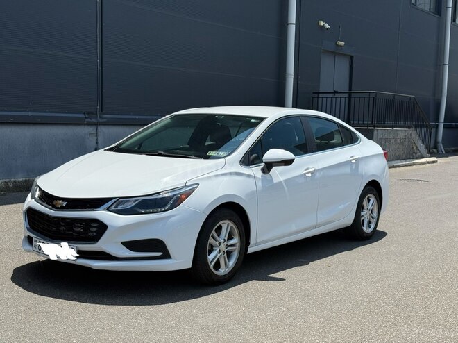 Chevrolet Cruze-1