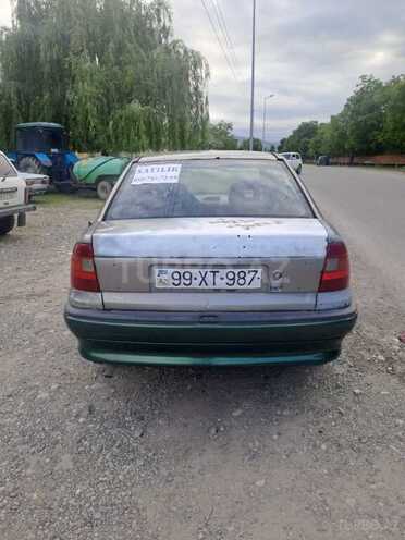 Opel Astra-4