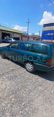 Opel Astra-2