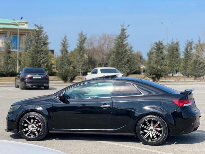 Kia Cerato Koup-5