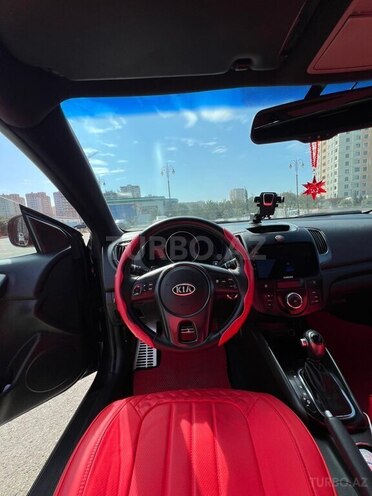 Kia Cerato Koup-11