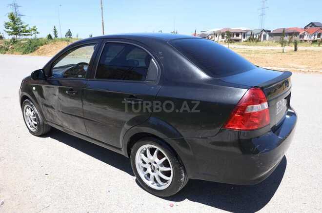 Chevrolet Aveo-5