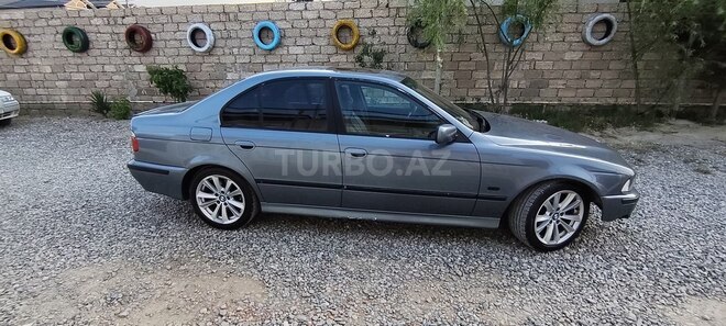 BMW 525-8