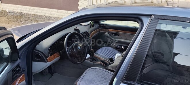 BMW 525-5