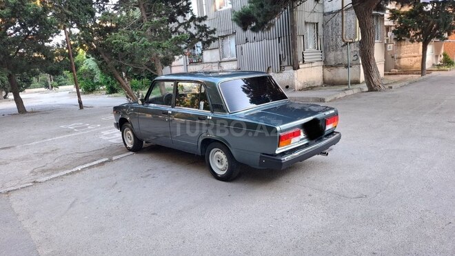 LADA (VAZ) 2107-8