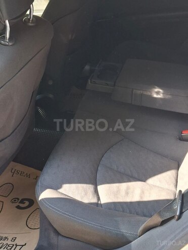 Mercedes E 320-13