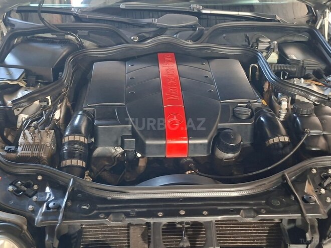 Mercedes E 320-12