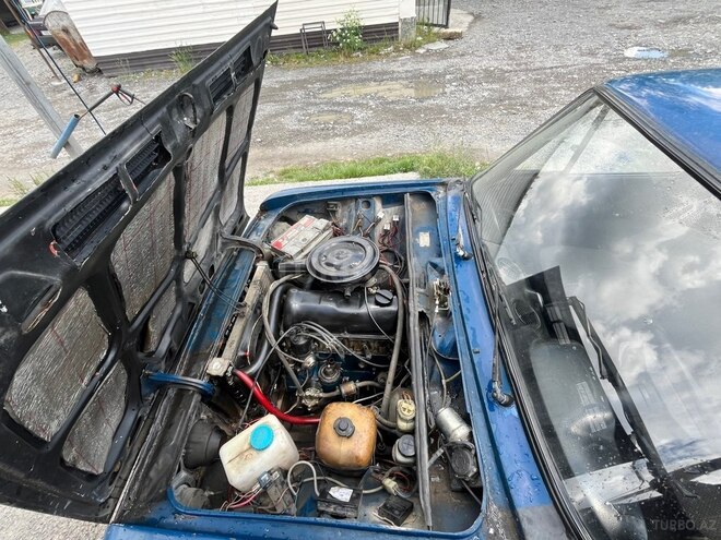 LADA (VAZ) 2106-4