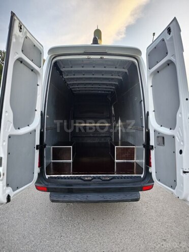 Mercedes Sprinter 515-7