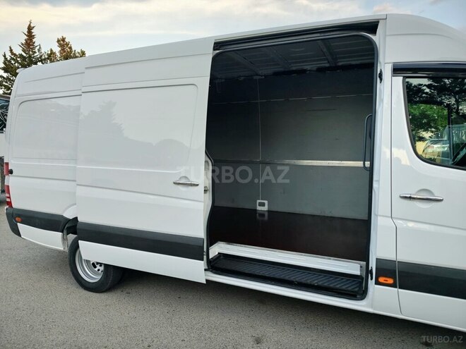 Mercedes Sprinter 515-8