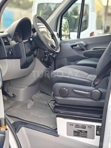 Mercedes Sprinter 515-14