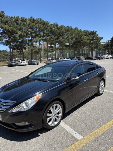 Hyundai Sonata-4