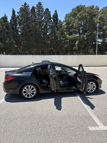 Hyundai Sonata-7