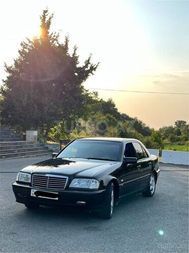 Mercedes C 200-2