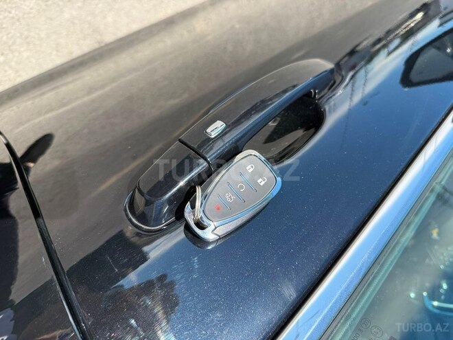 Chevrolet Equinox-8