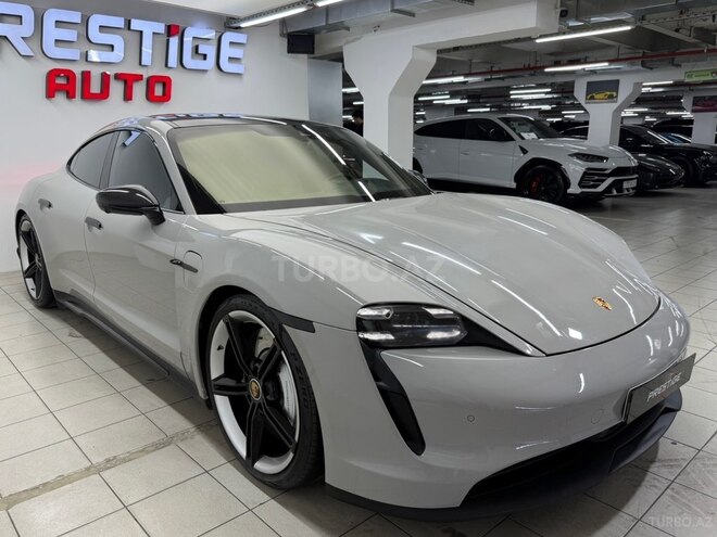 Porsche Taycan GTS-2