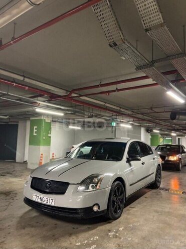 Nissan Maxima-3