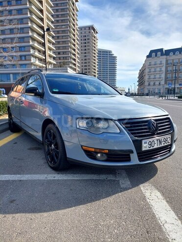 Volkswagen Passat-1
