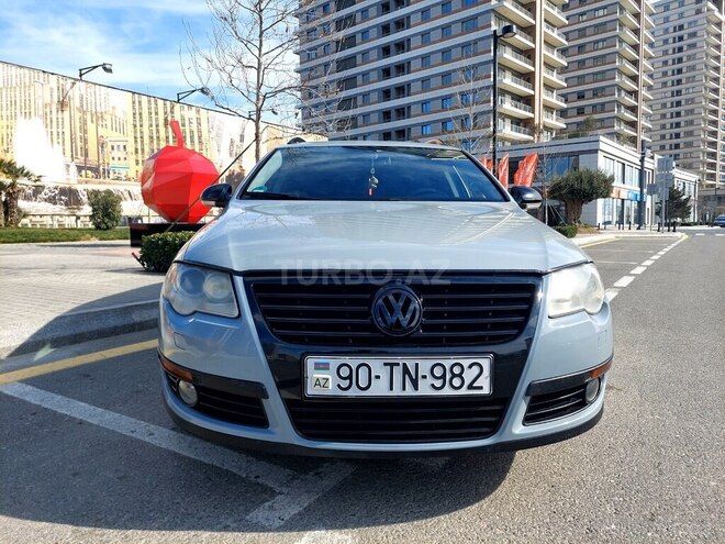 Volkswagen Passat-2