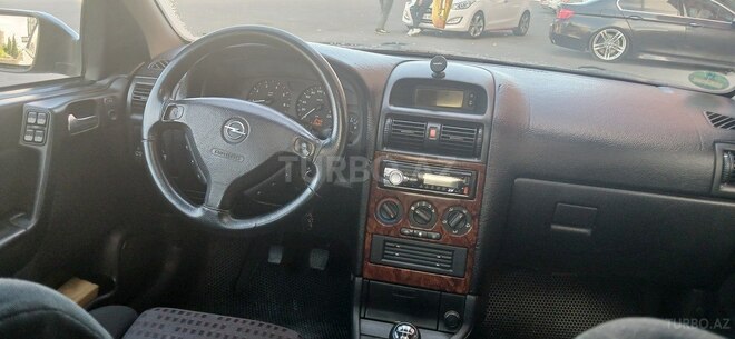 Opel Astra-9
