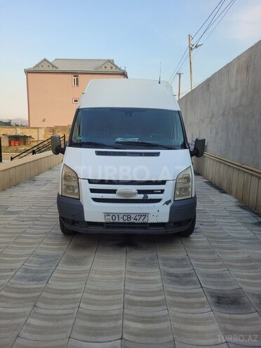 Ford Transit-1