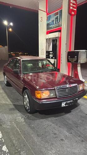 Mercedes 190-1