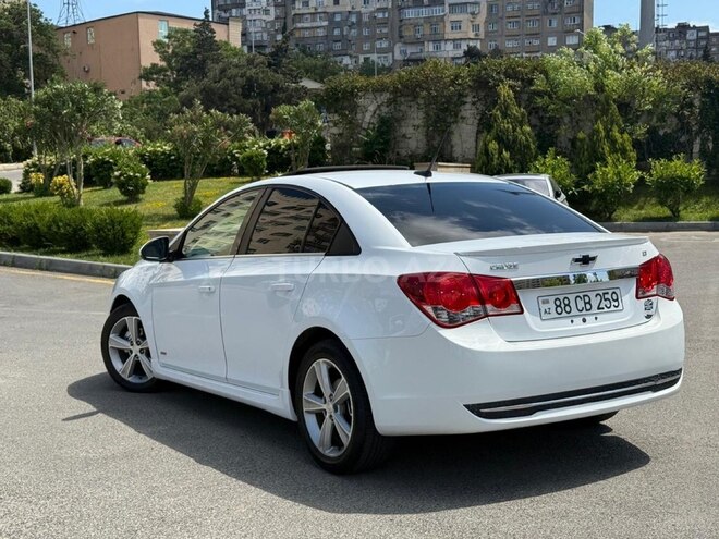 Chevrolet Cruze-4
