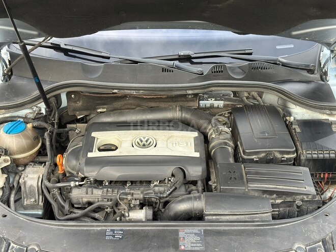 Volkswagen Passat-9