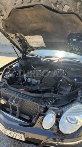 Mercedes E 200-7