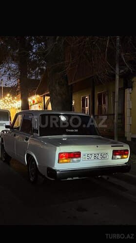 LADA (VAZ) 2107-3
