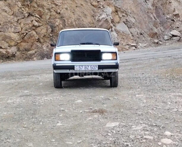 LADA (VAZ) 2107-4