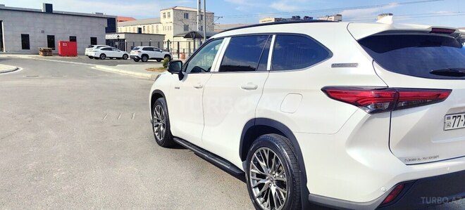 Toyota Highlander-6